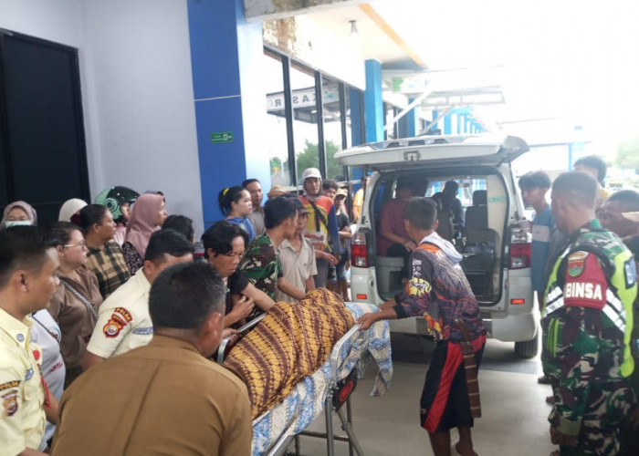 Mandi di Sungai, Pelajar SMA di Lebong MD