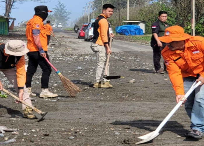 Gelombang Tinggi Terjang Mukomuko, 19 Bangunan Rusak, Warga Diimbau Waspada