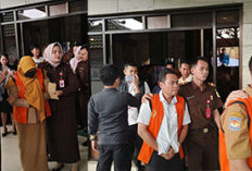 Tersangka Korupsi DPRD BU Bertambah 3 Orang, Jaksa Masih Bidik Tersangka Lain