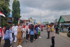 HUT RI ke-79, Digelar Pawai Pembangunan, Polsek Ketahun Lakukan Pengamanan