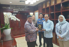  Segini Mukomuko Dapat Bantuan    Truk dan Kontainer Sampah    