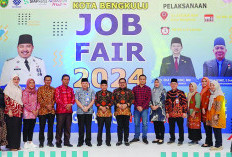 Ratusan Pencari Kerja Padati Job Fair, 30 Perusahaan Sediakan Lowongan Kerja