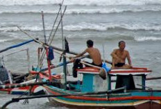 BPBD Imbau Nelayan Waspada, Cuaca Buruk Sebabkan Angin Laut Kencang dan Gelombang Tinggi