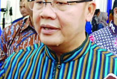 Izin Habis, Pedagang Pantai Ditertibkan, Ini Pernyataan Gubernur Bengkulu