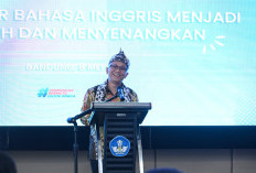 Indonesia Ranking 80 Dunia, Kemendikdasmen Luncurkan Pelatihan Besar-besaran Guru SD Bahasa Inggris 