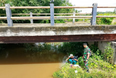 Satgas TMMD Ke-124 Kodim 0408/BS Bangun Kebersamaan Dampingi Warga  Memancing