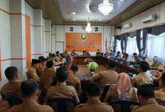 Bupati dan Wabup BS   Ikuti Exit Meeting BPK