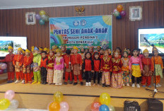  TK Negeri Pembina 2 Tumbuhkan Jiwa Seni dan Kreativias Anak, Pentas Seni Meriahkan Acara Perpisahan