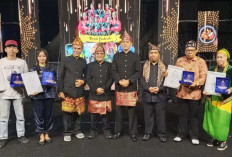 Sanggar Sirih Carano Mukomuko Gemparkan Panggung Revitalisasi Musik Tradisional Bengkulu 2025