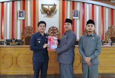  Bupati Arie Sampaikan Nota Pengantar  Raperda Perubahan APBD 2025, Segini Jumlahnya 