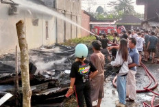 Dua Rumah Dilalap Sijago Merah, Satu Unit Hangus Terbakar