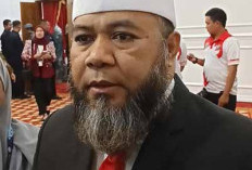 Gubernur Helmi Putuskan Satu Jabatan Eselon 2 Diseleksi Ulang