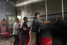 Polda Bengkulu Ungkap Produksi Arak di 2 Kabupaten, 2 Pelaku Diamankan Bersama Barang Bukti Siap Edar
