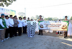 Jadikan 1 Muharram Tonggak   Kerukunan dan Evaluasi Diri, Ribuan Pelajar Meriahkan Pawai Akbar 1 Muharram