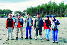 Wisatawan Diarahkan Mandi di Pantai Jakat, Ini Alasannya 