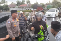  Polres Kepahiang dan Jurnalis Bagikan Takjil