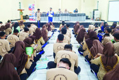Astra Motor Bengkulu Edukasi Pelajar MAN 1 tentang Keselamatan Berkendara