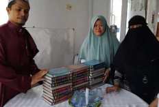 Peduli Pendidikan Agama, ATR/BPN Kota Bengkulu Bagikan Ratusan Al Qur'an dan Iqra