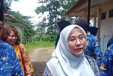 Asisten Deputi Kemenko PMK Kunjungi Rumah Pasien Cacing Gelang, Siap Suport RSUD Tais