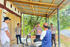 Komitmen Polri Selalu Hadir di Tengah Masyarakat, Kapolres Kaur Sambangi Warga