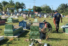 Gelar Baksos dan Karya   Bakti Pembersihan TPU, Kodim 0408 Sambut HUT TNI ke 80