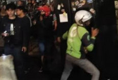 Rumah 3 Anggota DPR RI  Dan Rumah Menkeu Sri Mulyani Dijarah Massa, Ini Kronologinya 