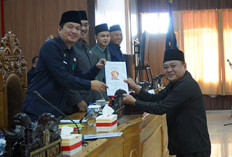 Retail Modern Ancam Warung Kecil, Fraksi Gerindra Minta Pemkab BU Bertindak 