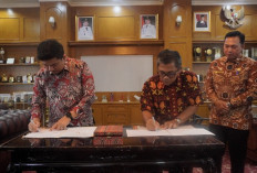 Pemkab BU dan KKI Warsi Teken MoU Dalam Bidang Ini