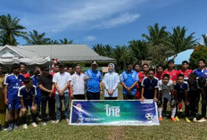  Wabup Yevri Buka Turnamen   Sepak Bola U-18 se-Semaku, Ajak Pemain Junjung Sportivitas dan Kejar Prestasi