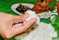 Jarang Diketahui, Ini Manfaat Makan Dengan Menggunakan Tangan 