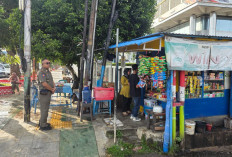 Jualan di Atas Trotoar, Pedagang Sarapan di Kawasan Belungguk Point Ditegur Satpol PP