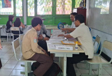Daftar Ulang Domisili Dimulai, Siswa yang Belum Dapat Sekolah Segera Datangi Posko Distribusi