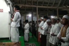 Didominasi Anak Muda, Di Pontren ini Salat Tarawih  23 Rakaat Selesai  Cuma  6 Menit 