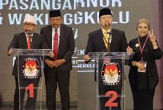 Debat  Pamungkas Cagub - Cawagub Bengkulu: Romer Sentil Pajak Tinggi