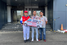 Pj Sekda Bengkulu Lepas Kontingen Pornas XVII Korpri dan Terima Hibah Ambulans