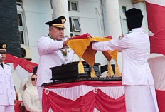  Bupati Mukomuko Beri Nilai Pelaksanaan Upacara HUT RI  ke-80  Segini