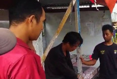 Pencuri Kotak Amal Ditangkap Warga, Sempat Berlari Masuk Rumah Warga Ini Jawabannya Saat Diintrograsi