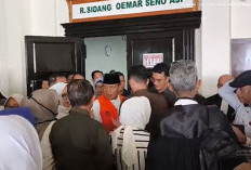 Sidang Perdana Korupsi PAD Mega Mall, Tiga Bersaudara Ajukan Eksepsi