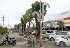 Pasang 56 Titik Lampu Hias, Pemkot Bengkulu Percantik Kawasan Belungguk Poin