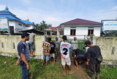 Warga Dusun Baru   Segel Kantor Desa, Ini Penyebabnya