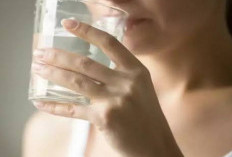 Minum Air Hangat di Pagi Hari, Ini Khasiatnya Bagi Kesehatan