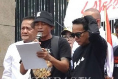 Aktivis AMPB Kecewa Puan Tak Temui Massa, Pulang dari DPR Bawa Janji ''Sampai Bertemu Desember!''