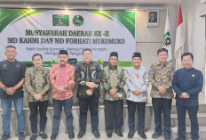  Ali Saftaini  Nahkodai KAHMI   Mukomuko, FORHATI Dipimpin Yeni