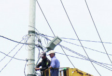 Pemkot Bengkulu Pasang 1.095 Lampu Jalan