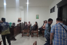 Sidang Korupsi Tebas Bayang Lebong: Mantan Bupati Tepis Terima Fee 15 Persen