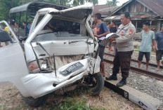 Kereta Api di Rejang Lebong Tabrak Angdes,  1 Meninggal dan 2 Terluka