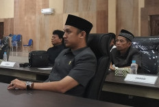 Zamhari Resmi Ditetapkan sebagai Ketua DPRD Mukomuko, Ini Jadwal Pelantikannya