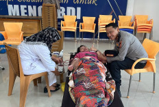 Bantu Stok Darah dan Warga,   Polres Kaur Gelar Baktikes, Kata Kapolres Ini Momentum Polri Dekat dengan Warga