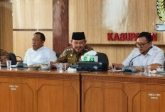 Wabup Yevri Tegaskan Tak Boleh   Ada Pasien Pulang Tanpa Obat, Pemda Genjot Pembenahan RSUD