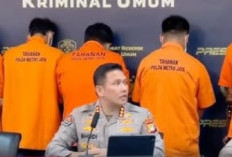 Polisi Bongkar Sindikat Penyebar Hoaks Digital, Sita Rp220 Juta dan Amankan Delapan Tersangka